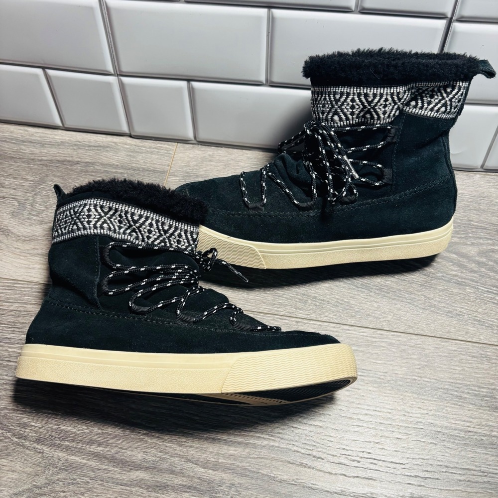 TOMS Women's Black Suede Alpine Ski Boots Size 7.5 - Picture 3 of 14